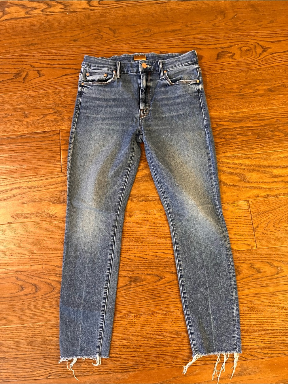 MOTHER High waisted Looker Ankle Fray Jeans